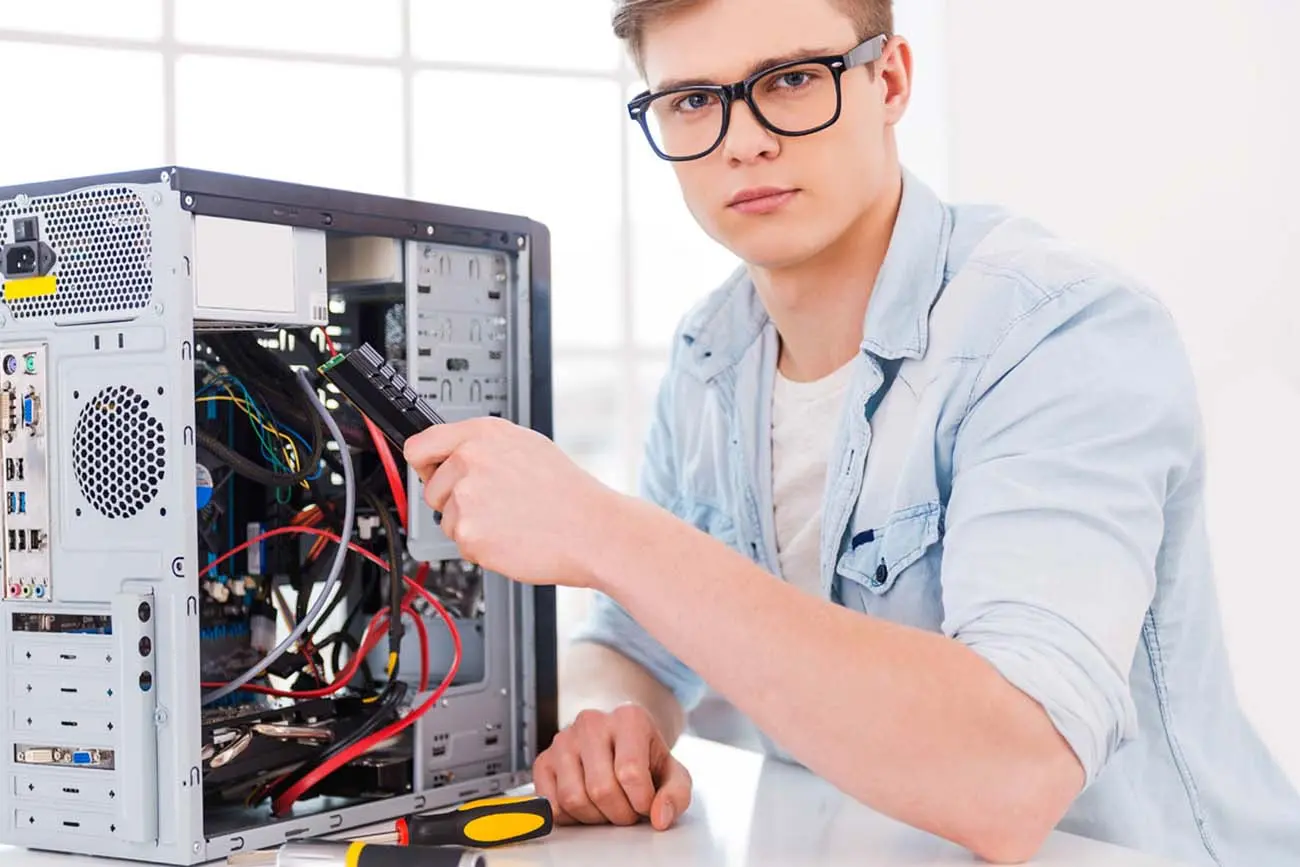 Ремонт компьютеров в Тайцах с выездом на дом