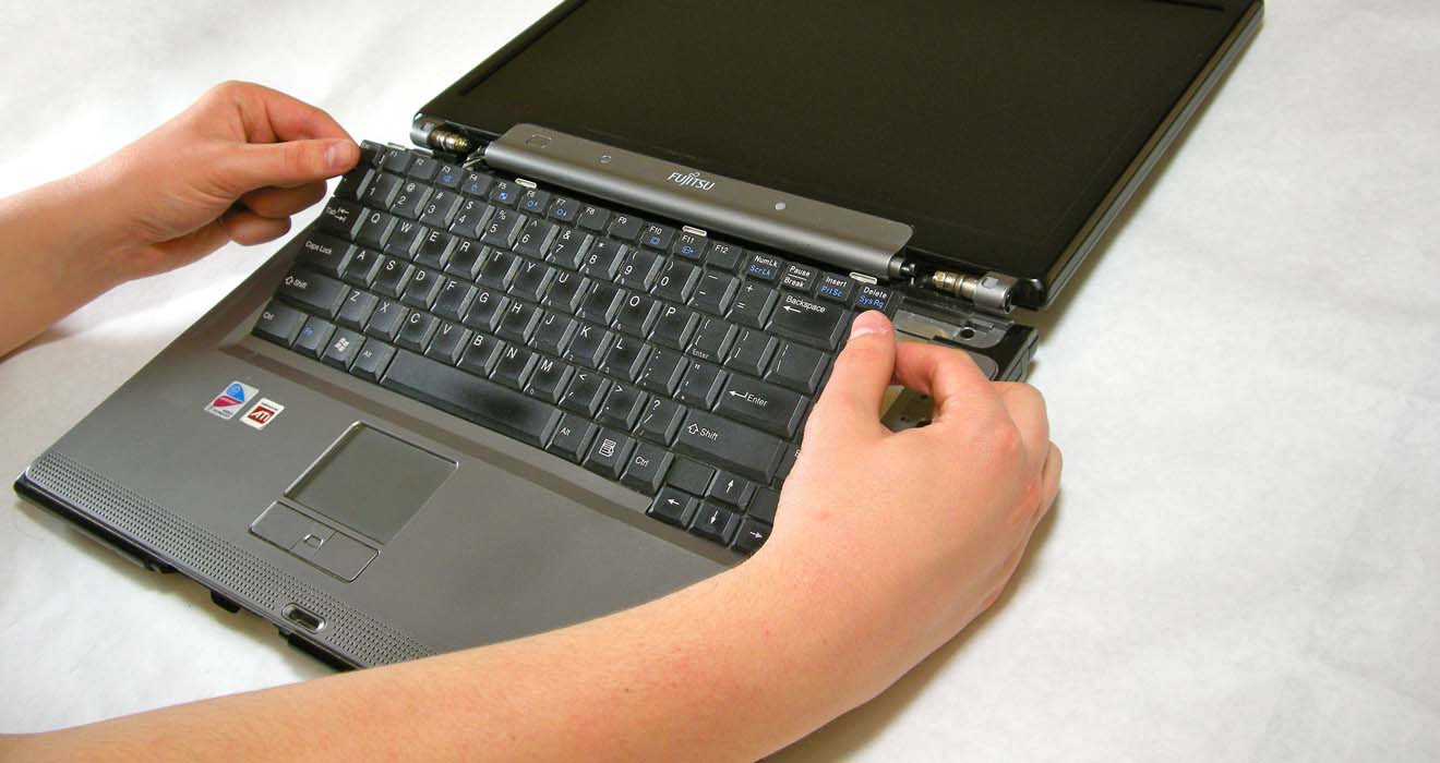 ремонт ноутбуков Фуджитсу в Гатчине