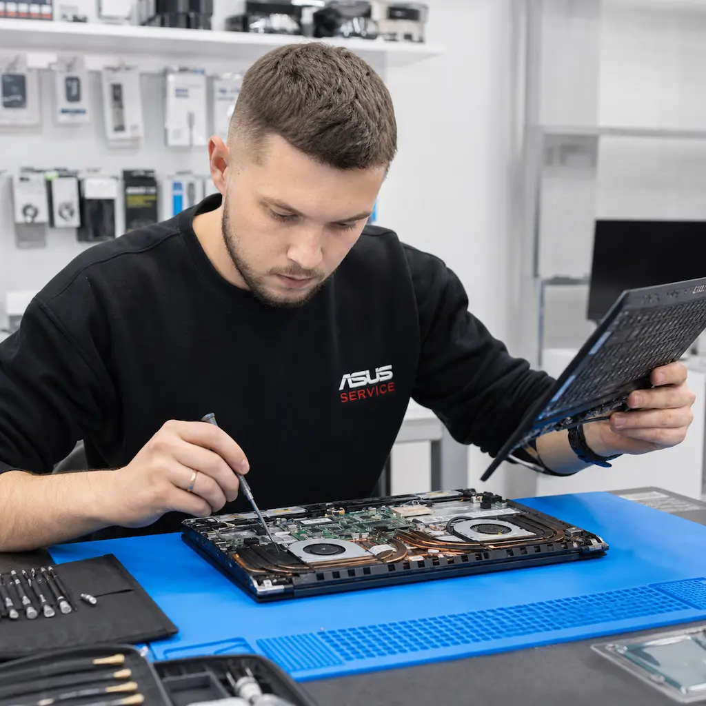 заменить клавиатуру на ноутбуке Asus в Гатчине