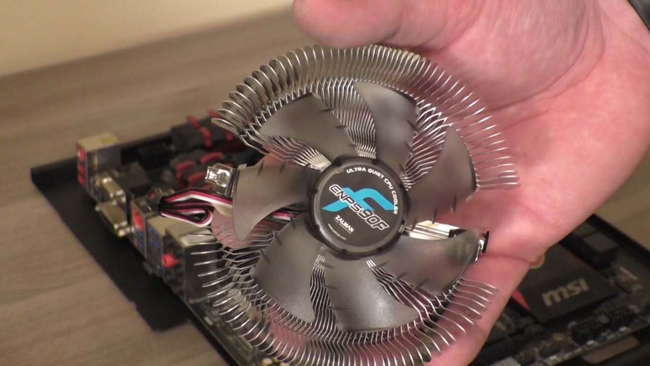 Замена вентилятора на компьютере в Гатчине